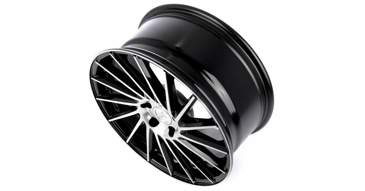 KESKIN KT17 Hurricane  BLACK FRONT POLISH 8x18 5/112 ET45 Alésage 72,6