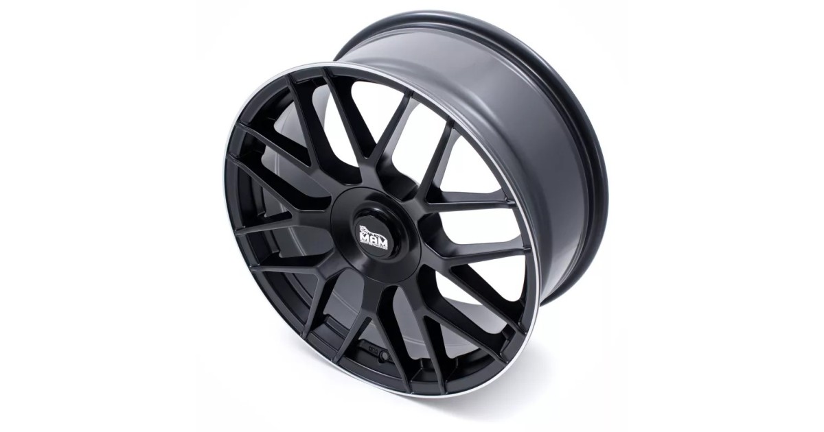 MAM GT1 MATT BLACK LIP POLISH 8Jx18 5/ 108+114,3 ET45 , Alésage 72,6