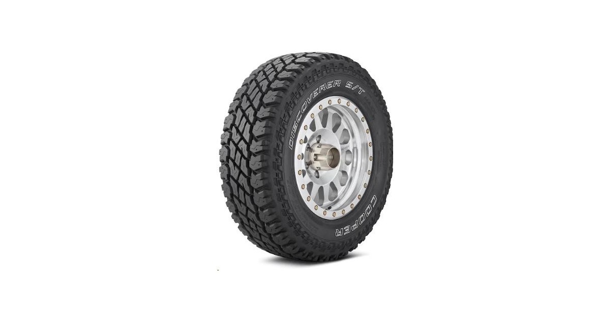 Pneu COOPER DISCOVERER ST MAXX OWL 285/70/17 121 Q