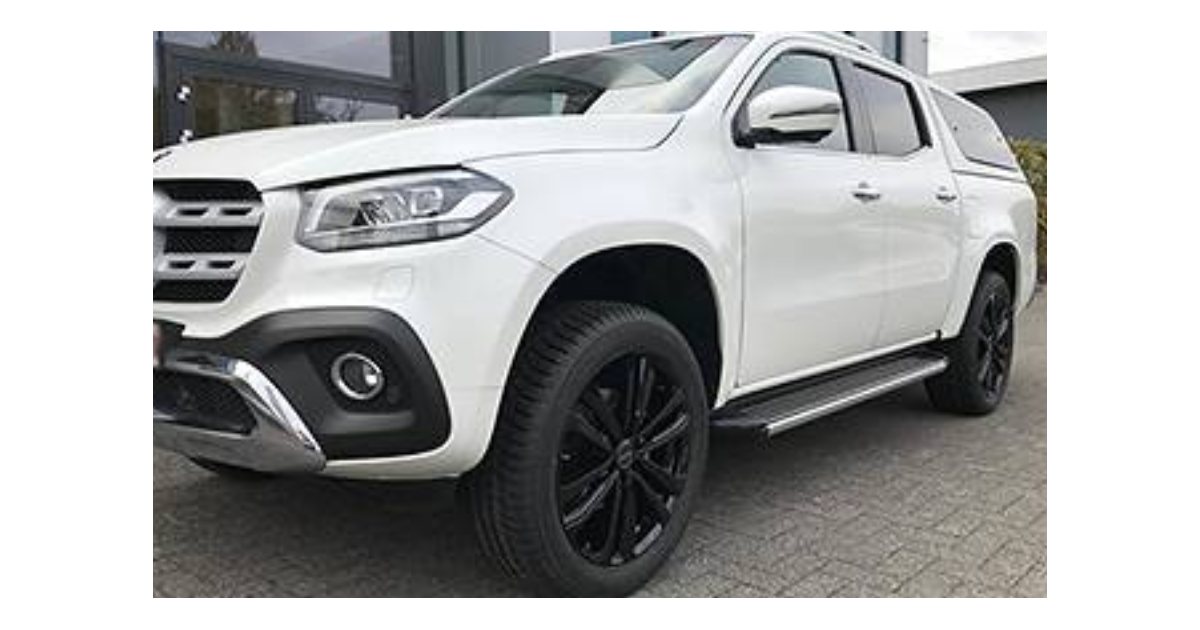 Jante Alu MAK SAFARI 6 GLOSS BLACK 7,5x17 6x139,7 ET48 , Alésage 92.3