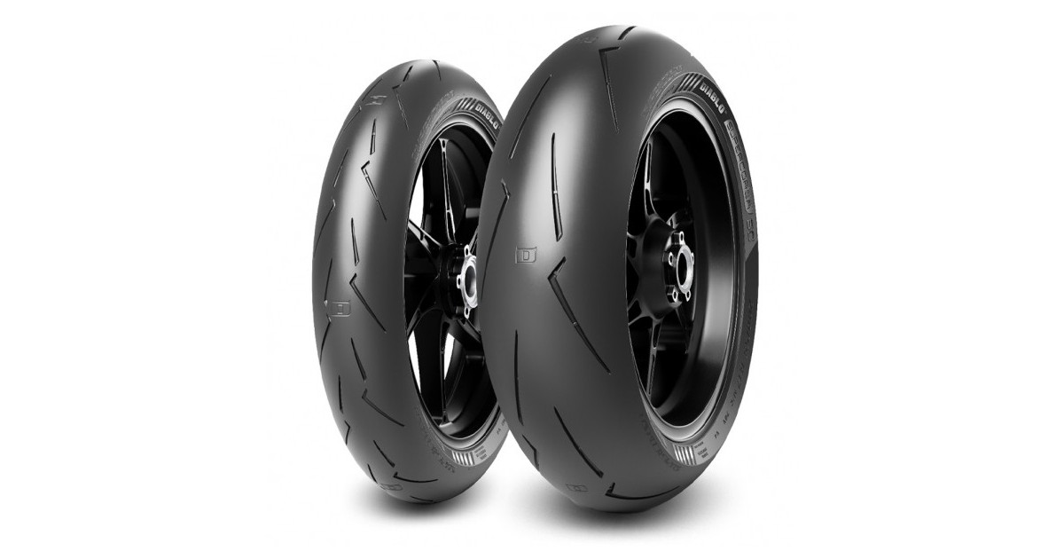 PIRELLI DIABLO SUPERCORSA V4 SC1 Rear 140/ 70 R17 66V