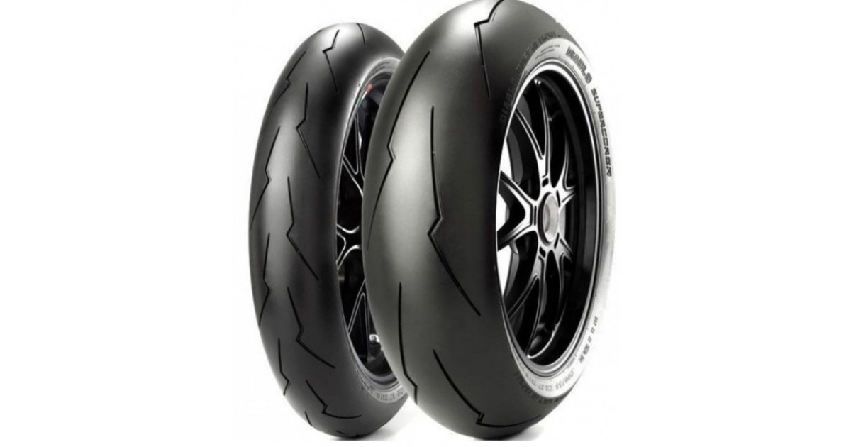 PIRELLI DIABLO SUPERCORSA SP V3 Rear 190/ 50 ZR17 73W  TL