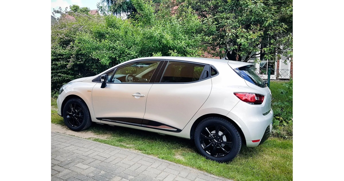 Jante Alu OXXO  Oberon 4 Black (OX07) 6,5x17 4x100 ET50 , Alésage 54.1